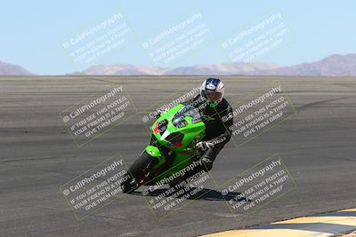 media/May-14-2022-SoCal Trackdays (Sat) [[7b6169074d]]/Bowl (1120am)/